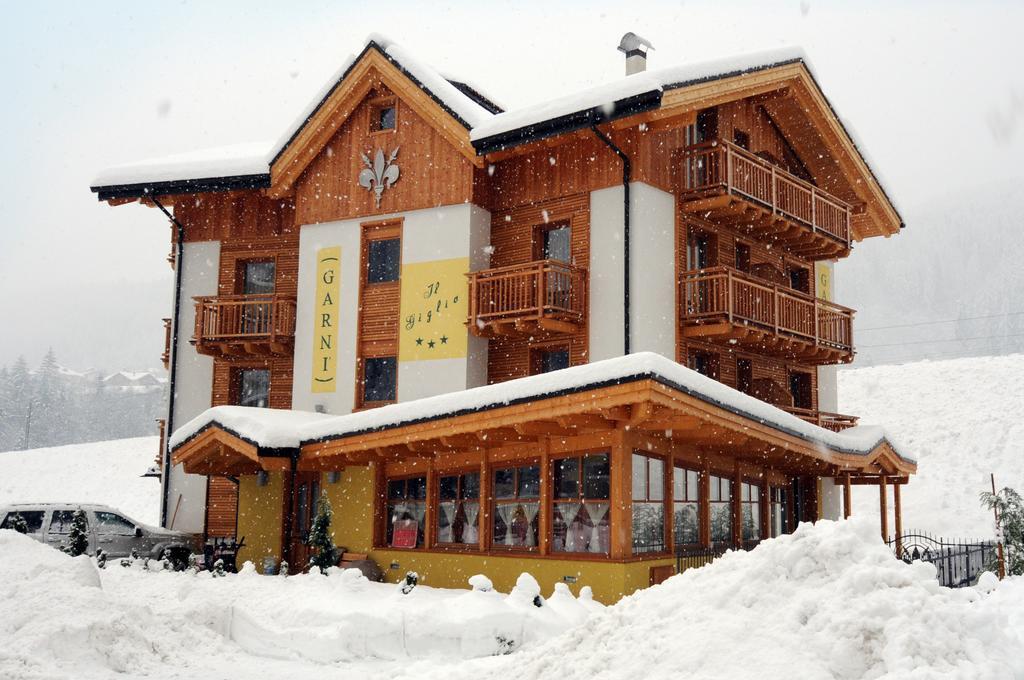 Residence Garni Il Giglio コンメッツァドゥーラ エクステリア 写真