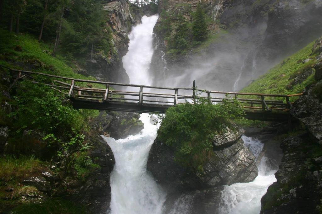 Residence Garni Il Giglio コンメッツァドゥーラ エクステリア 写真