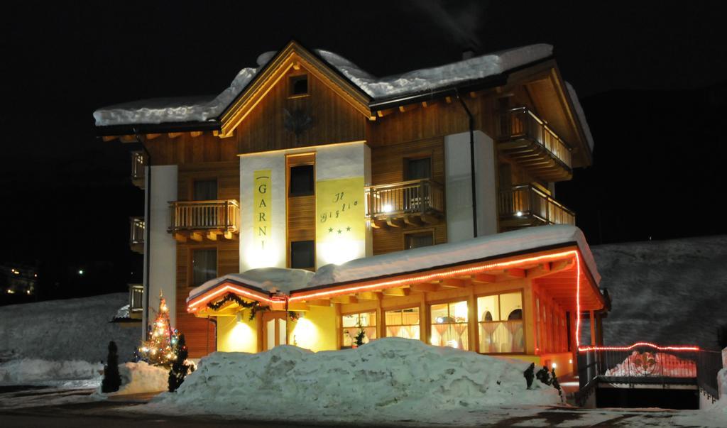 Residence Garni Il Giglio コンメッツァドゥーラ エクステリア 写真
