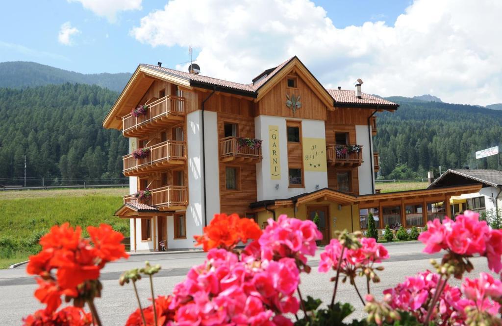 Residence Garni Il Giglio コンメッツァドゥーラ エクステリア 写真